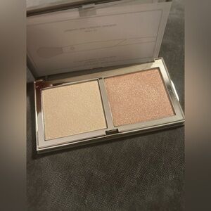 Complex culture highlighter duo